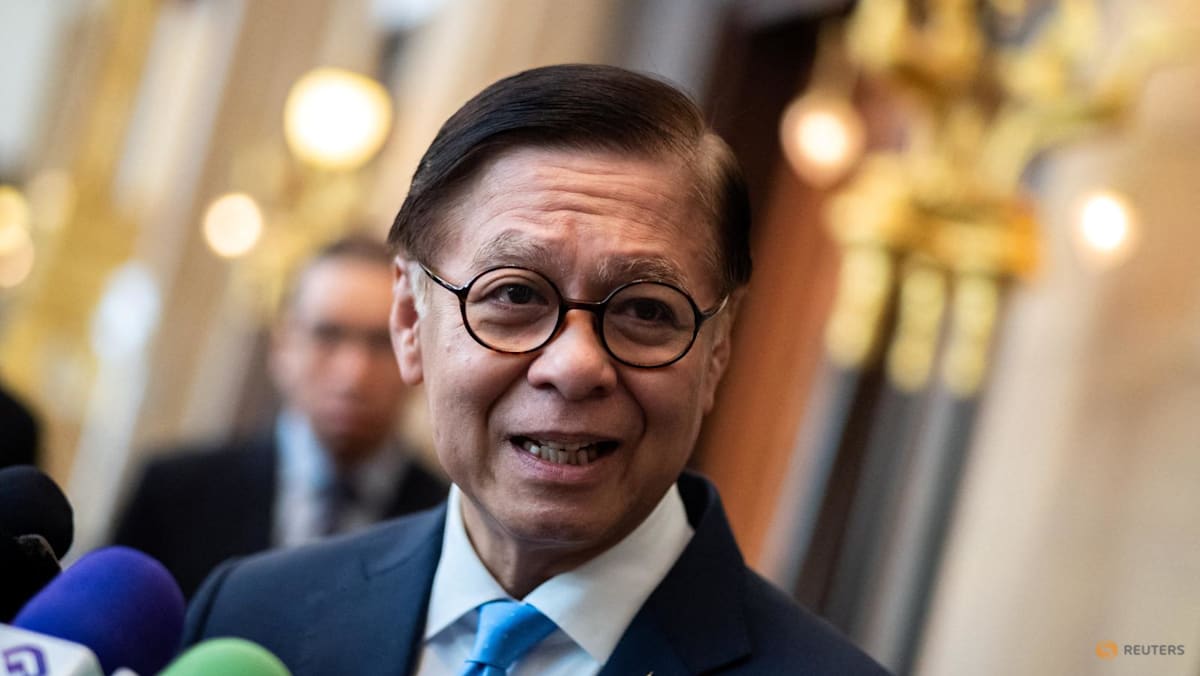 New Thai foreign minister calls for troop reductions with Cambodia